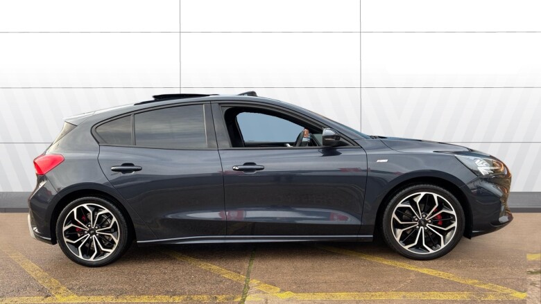 Ford Focus 1.0 EcoBoost Hybrid mHEV 155 ST-Line X Edition 5dr Petrol Hatchback